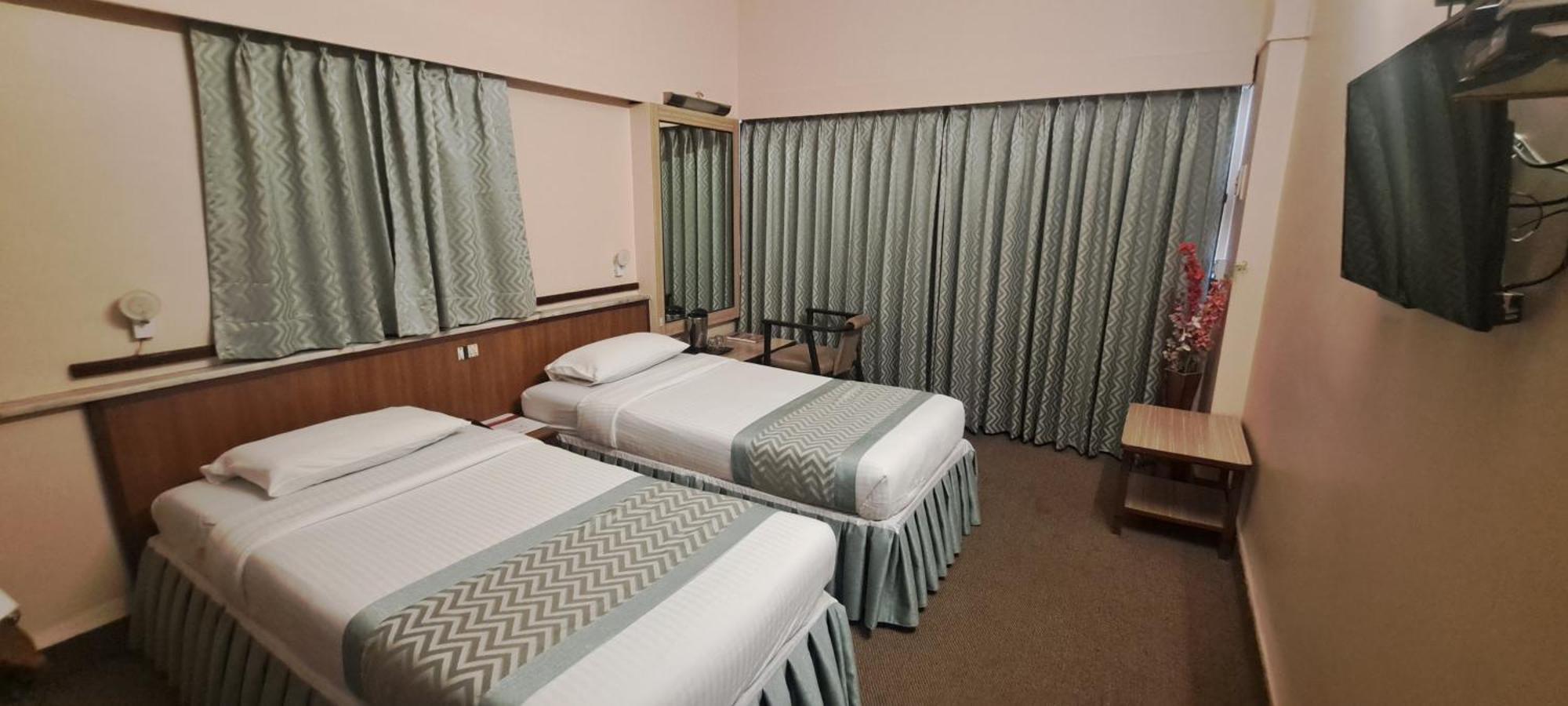 Hotel Swaroop Púna Exteriér fotografie